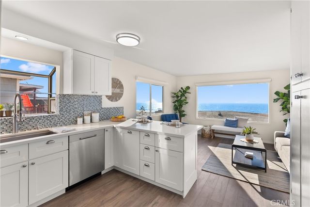920 The Strand, Manhattan Beach, CA 90266