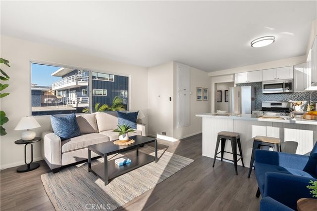 920 The Strand, Manhattan Beach, CA 90266