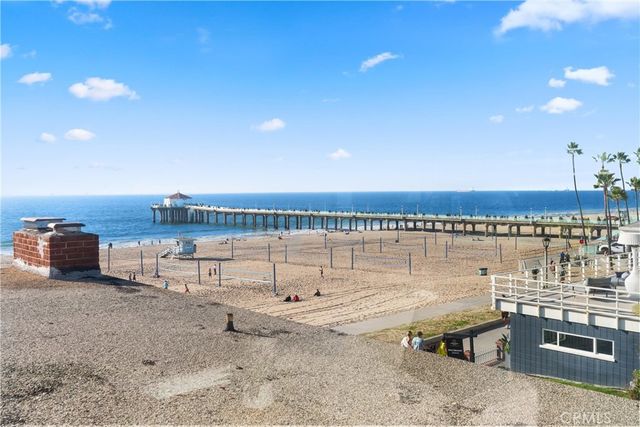 920 The Strand, Manhattan Beach, CA 90266