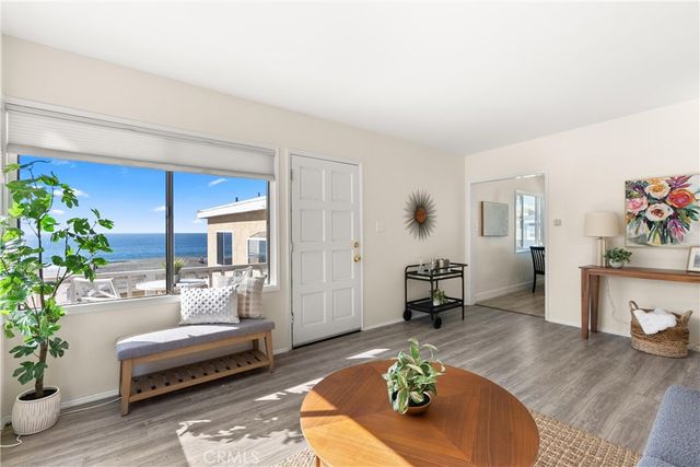 920 The Strand, Manhattan Beach, CA 90266