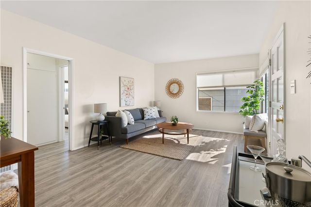 920 The Strand, Manhattan Beach, CA 90266