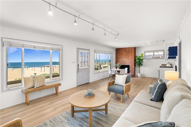 920 The Strand, Manhattan Beach, CA 90266