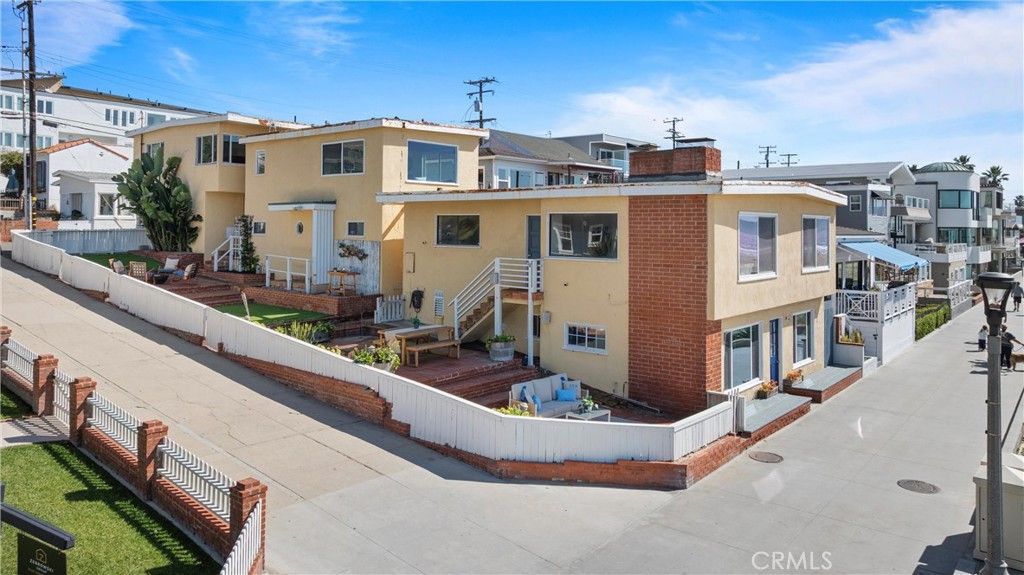 920 The Strand, Manhattan Beach, CA 90266