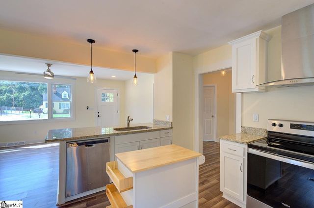 322 Potomac Avenue, Greenville, SC 29605