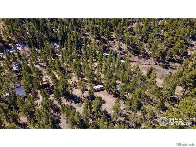 105 Fox Creek Road, Glen Haven, CO 80532