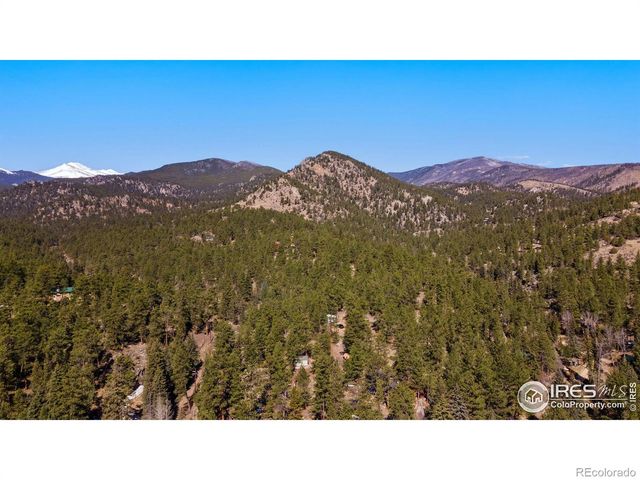 105 Fox Creek Road, Glen Haven, CO 80532