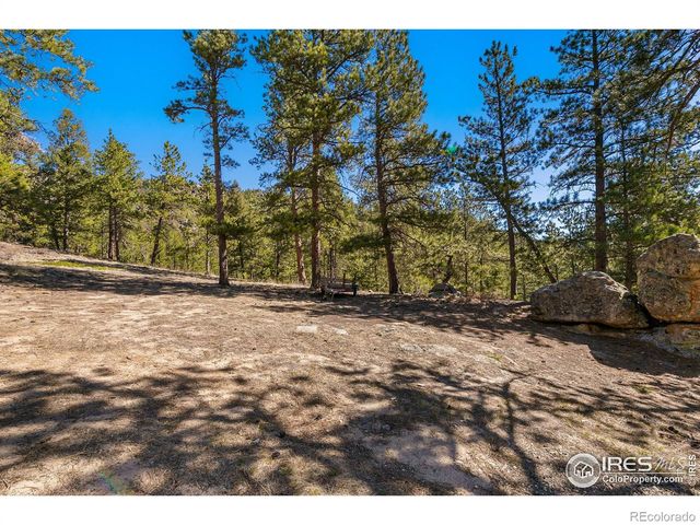 105 Fox Creek Road, Glen Haven, CO 80532