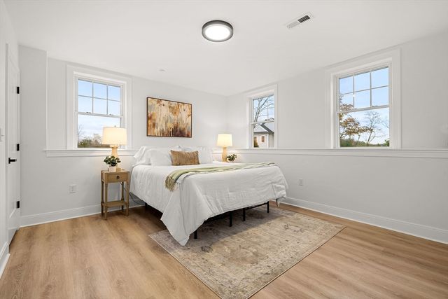 9 Sylvan Hill Crossing, Haverhill, MA 01830