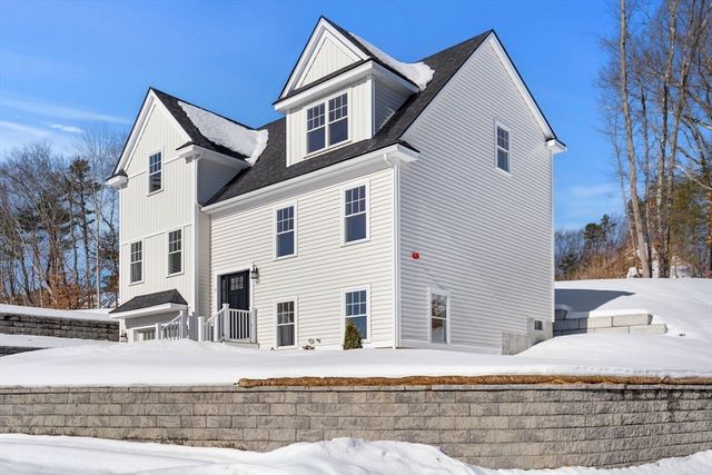 9 Sylvan Hill Crossing, Haverhill, MA 01830