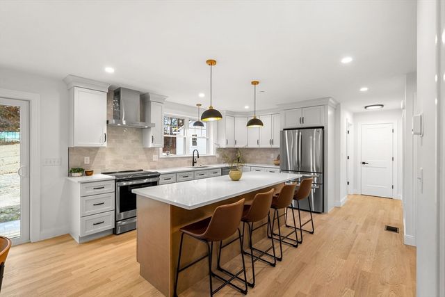 9 Sylvan Hill Crossing, Haverhill, MA 01830