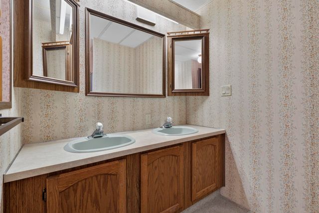 19 Village Drive, Raymond, NH 03077