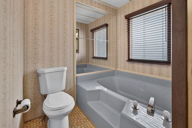 19 Village Drive, Raymond, NH 03077