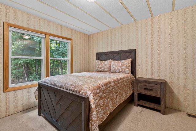 19 Village Drive, Raymond, NH 03077