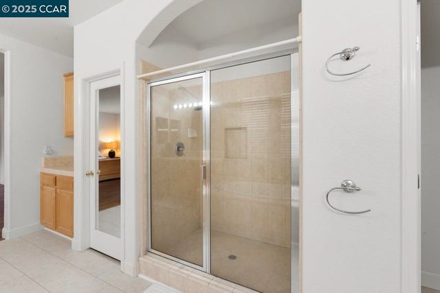 995 Rosehedge Ct, Concord, CA 94521