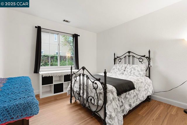 995 Rosehedge Ct, Concord, CA 94521