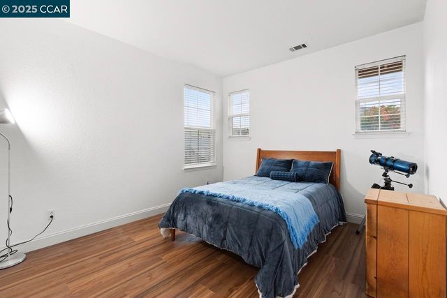 995 Rosehedge Ct, Concord, CA 94521