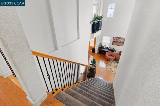 995 Rosehedge Ct, Concord, CA 94521