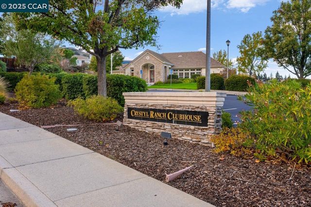 995 Rosehedge Ct, Concord, CA 94521