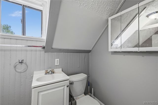 389 Military Road, Buffalo, NY 14207
