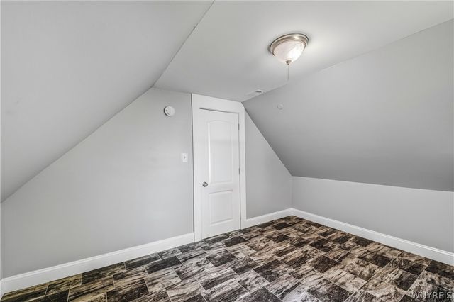 389 Military Road, Buffalo, NY 14207