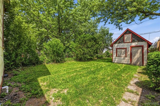 389 Military Road, Buffalo, NY 14207