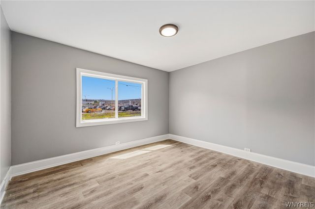 389 Military Road, Buffalo, NY 14207