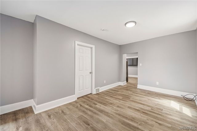 389 Military Road, Buffalo, NY 14207