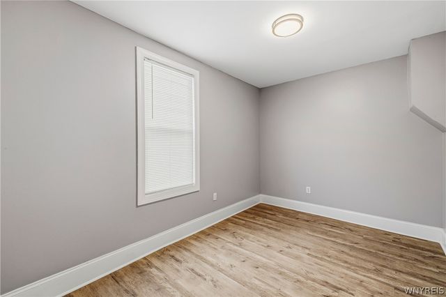 389 Military Road, Buffalo, NY 14207
