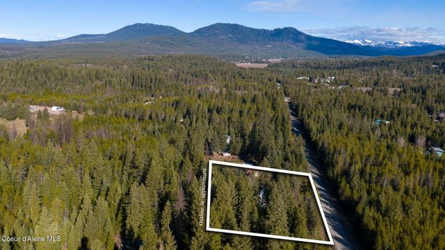 1684 Bayview Rd, Athol, ID 83801