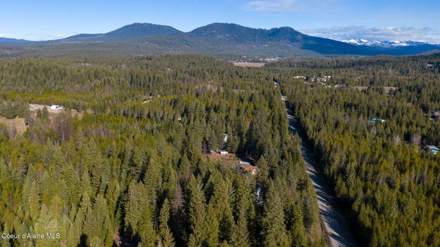 1684 Bayview Rd, Athol, ID 83801