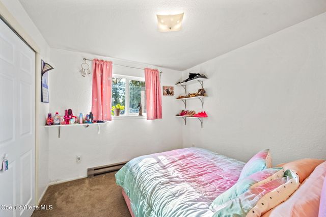 1684 Bayview Rd, Athol, ID 83801