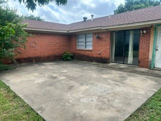 3201 Sanders Drive, Garland, TX 75042