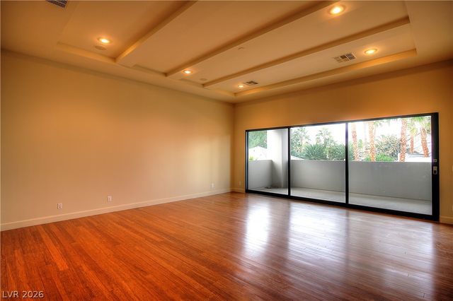 7518 Yonie Court, Las Vegas, NV 89117