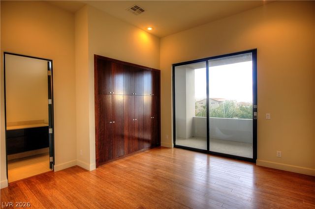 7518 Yonie Court, Las Vegas, NV 89117