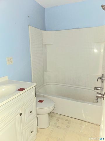 44 Birch Road, Rocky Hill, CT 06067