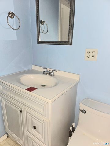 44 Birch Road, Rocky Hill, CT 06067