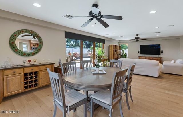 323 W BUTLER Drive, Phoenix, AZ 85021