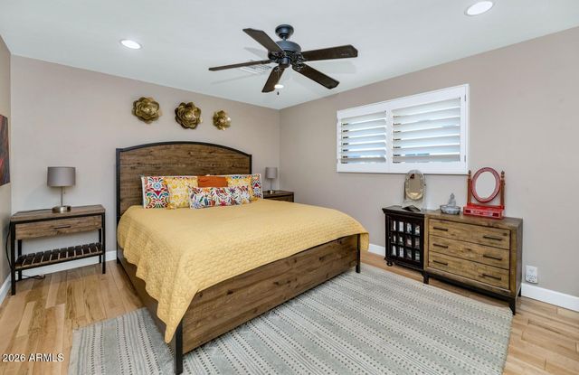 323 W BUTLER Drive, Phoenix, AZ 85021