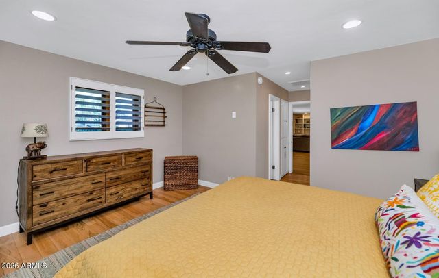 323 W BUTLER Drive, Phoenix, AZ 85021