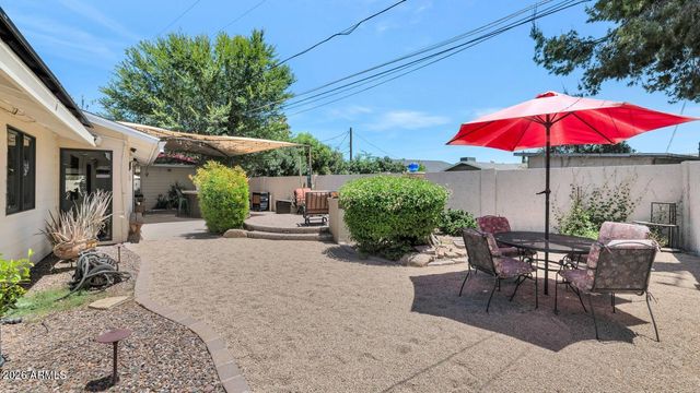 323 W BUTLER Drive, Phoenix, AZ 85021