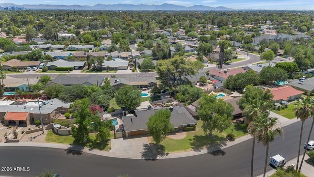 323 W BUTLER Drive, Phoenix, AZ 85021