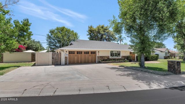 323 W BUTLER Drive, Phoenix, AZ 85021