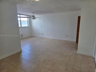 9411 SW 4th Street 303, Miami, FL 33174