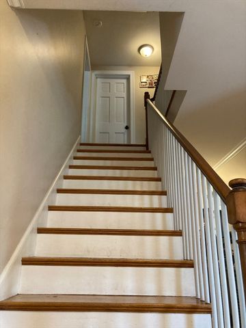 16 Pine Street, Natick, MA 01760