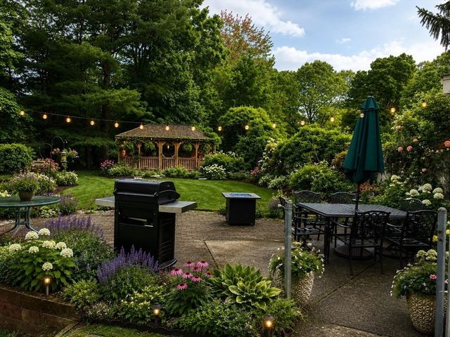 16 Pine Street, Natick, MA 01760