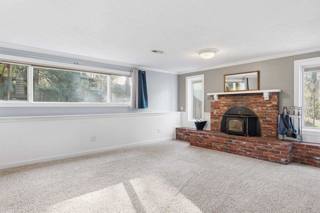 11622 N Fairwood Dr, Spokane, WA 99218