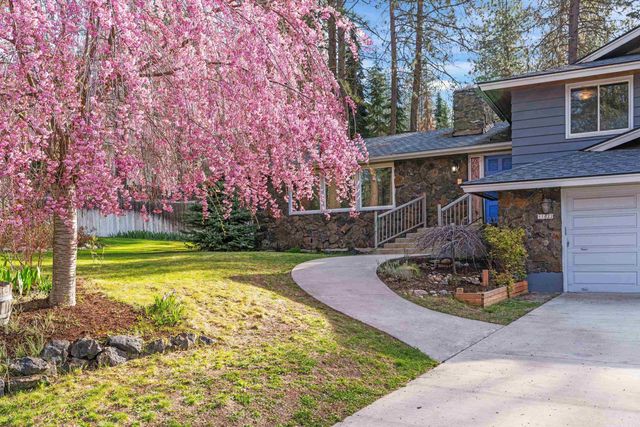 11622 N Fairwood Dr, Spokane, WA 99218