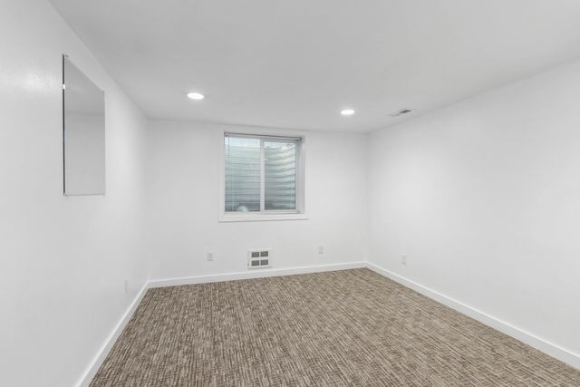 11622 N Fairwood Dr, Spokane, WA 99218