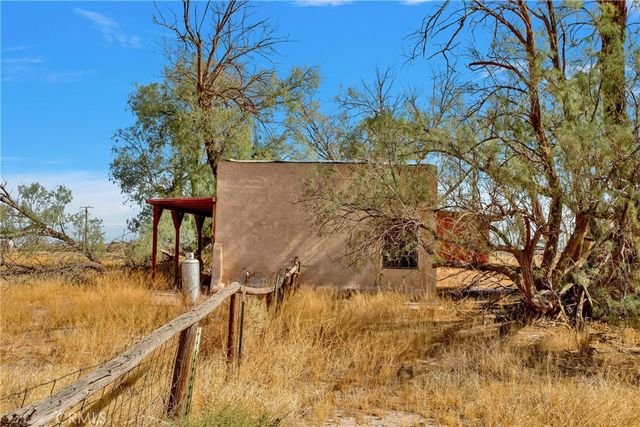 31011 Aleppo Lane, Newberry Springs, CA 92365