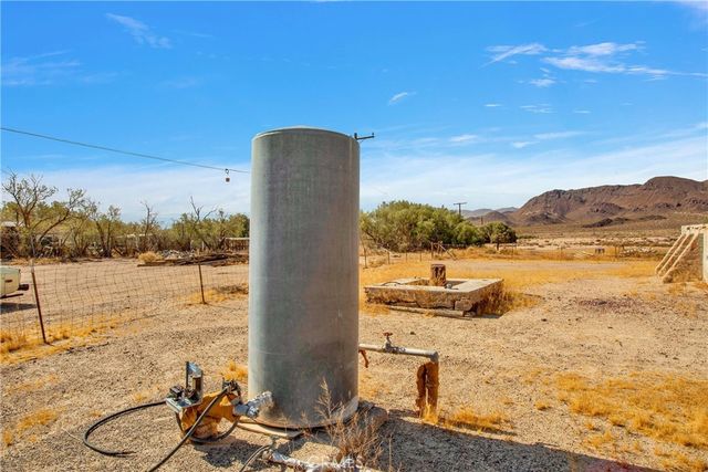 31011 Aleppo Lane, Newberry Springs, CA 92365